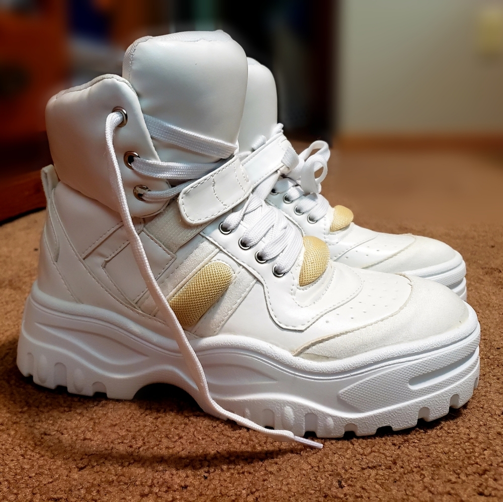Fashion nova white sneakers